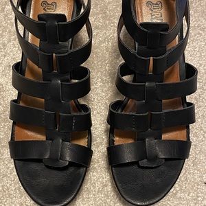 Brash Wedge Sandals